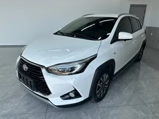 Toyota Yaris 2022 купить из Китая, цена 1 350 000 ₽ — Suifenhe Auto
