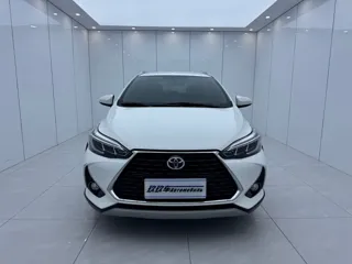 Toyota Yaris 2023 купить из Китая, цена 1 535 000 ₽ — Suifenhe Auto