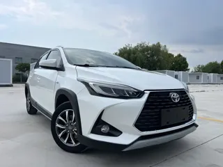 Toyota Yaris 2022 купить из Китая, цена 1 445 000 ₽ — Suifenhe Auto