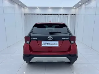 Toyota Yaris 2022 купить из Китая, цена 1 575 000 ₽ — Suifenhe Auto