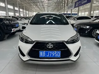 Toyota Yaris 2023 купить из Китая, цена 1 327 000 ₽ — Suifenhe Auto