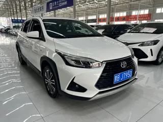 Toyota Yaris 2023 купить из Китая, цена 1 327 000 ₽ — Suifenhe Auto