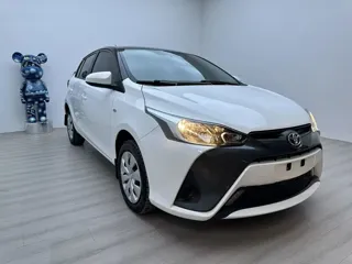 Toyota Yaris 2023 купить из Китая, цена 1 430 000 ₽ — Suifenhe Auto
