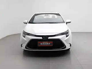 Toyota Levin 2023 купить из Китая, цена 1 355 000 ₽ — Suifenhe Auto