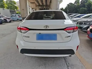 Toyota Levin 2023 купить из Китая, цена 1 272 000 ₽ — Suifenhe Auto