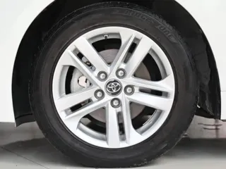 Toyota Levin 2023 купить из Китая, цена 1 389 000 ₽ — Suifenhe Auto