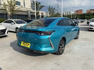 Dongfeng Aeolus Yixuan 2020 купить из Китая, цена 1 093 000 ₽ — Suifenhe Auto