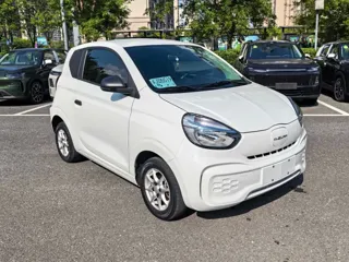 Roewe Clever 2023 купить из Китая, цена 927 000 ₽ — Suifenhe Auto
