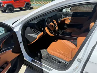 BYD Han 2022 купить из Китая, цена 4 321 000 ₽ — Suifenhe Auto