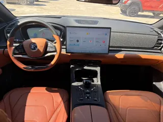BYD Han 2022 купить из Китая, цена 4 321 000 ₽ — Suifenhe Auto