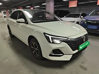 Roewe i6 Max 2024 купить из Китая, цена 2 625 000 ₽ — Suifenhe Auto