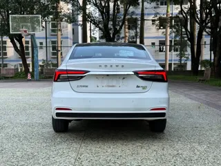 Roewe i6 Max 2022 купить из Китая, цена 2 983 000 ₽ — Suifenhe Auto