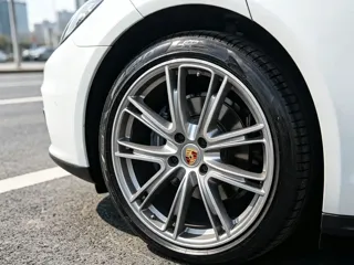 Porsche Panamera 2024 купить из Китая, цена 15 767 000 ₽ — Suifenhe Auto