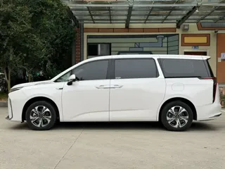 Maxus Dajia 9 2022 купить из Китая, цена 5 130 000 ₽ — Suifenhe Auto