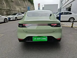 Leapmotor C01 2022 купить из Китая, цена 3 863 000 ₽ — Suifenhe Auto