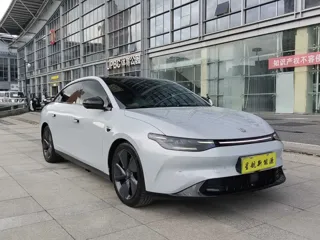 Leapmotor C01 2023 купить из Китая, цена 3 742 000 ₽ — Suifenhe Auto