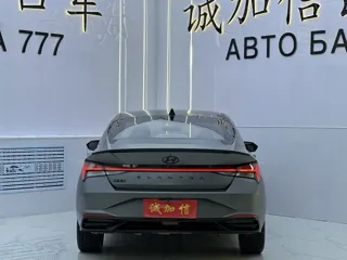 Hyundai Elantra 2022 купить из Китая, цена 1 610 000 ₽ — Suifenhe Auto
