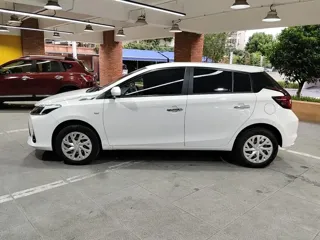 Toyota Vios FS 2023 купить из Китая, цена 1 207 000 ₽ — Suifenhe Auto