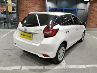 Toyota Vios FS 2023 купить из Китая, цена 1 207 000 ₽ — Suifenhe Auto