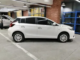 Toyota Vios FS 2023 купить из Китая, цена 1 207 000 ₽ — Suifenhe Auto