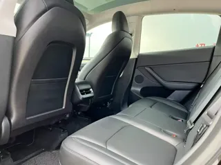 Tesla Model Y 2023 купить из Китая, цена 4 988 000 ₽ — Suifenhe Auto