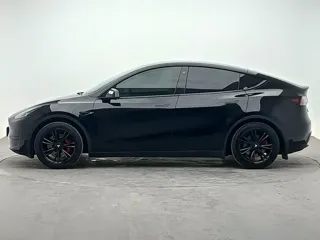 Tesla Model Y 2023 купить из Китая, цена 5 152 000 ₽ — Suifenhe Auto