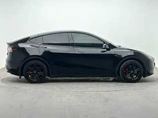 Tesla Model Y 2023 купить из Китая, цена 5 152 000 ₽ — Suifenhe Auto