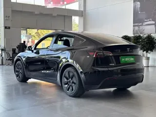 Tesla Model Y 2023 купить из Китая, цена 5 067 000 ₽ — Suifenhe Auto