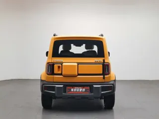 Baojun Yueye 2023 купить из Китая, цена 1 365 000 ₽ — Suifenhe Auto