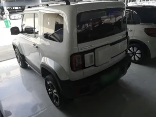 Baojun Yueye 2023 купить из Китая, цена 1 396 000 ₽ — Suifenhe Auto