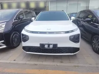 Xpeng G9 2024 купить из Китая, цена 5 338 000 ₽ — Suifenhe Auto