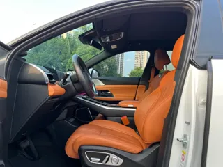 Xpeng G9 2023 купить из Китая, цена 5 392 000 ₽ — Suifenhe Auto