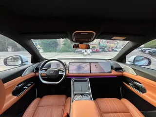Xpeng G9 2023 купить из Китая, цена 5 392 000 ₽ — Suifenhe Auto