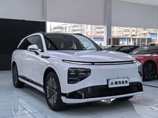 Xpeng G9 2023 купить из Китая, цена 5 208 000 ₽ — Suifenhe Auto