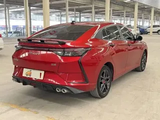 Dongfeng Aeolus Yixuan 2022 купить из Китая, цена 978 000 ₽ — Suifenhe Auto