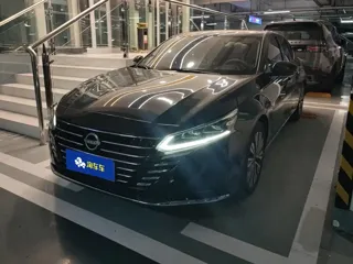 Nissan Teana 2023 купить из Китая, цена 1 929 000 ₽ — Suifenhe Auto