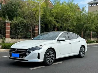 Nissan Teana 2024 купить из Китая, цена 2 273 000 ₽ — Suifenhe Auto