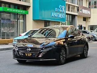 Nissan Teana 2023 купить из Китая, цена 1 894 000 ₽ — Suifenhe Auto