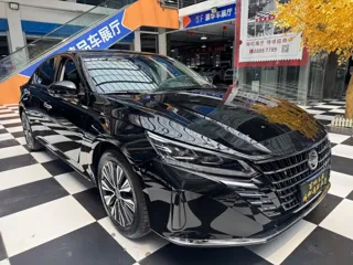 Nissan Teana 2023 купить из Китая, цена 2 132 000 ₽ — Suifenhe Auto