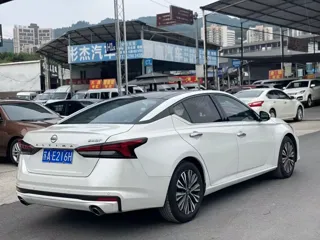 Nissan Teana 2023 купить из Китая, цена 1 933 000 ₽ — Suifenhe Auto