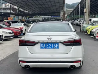 Nissan Teana 2023 купить из Китая, цена 1 933 000 ₽ — Suifenhe Auto