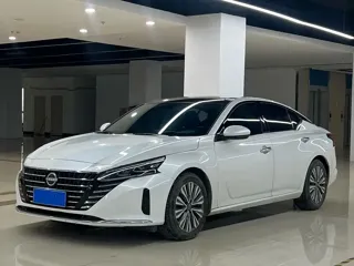 Nissan Teana 2023 купить из Китая, цена 1 845 000 ₽ — Suifenhe Auto