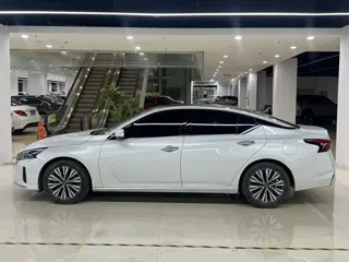 Nissan Teana 2023 купить из Китая, цена 1 845 000 ₽ — Suifenhe Auto