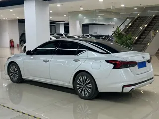 Nissan Teana 2023 купить из Китая, цена 1 845 000 ₽ — Suifenhe Auto