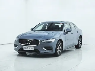 Volvo S60 2024 купить из Китая, цена 3 767 000 ₽ — Suifenhe Auto