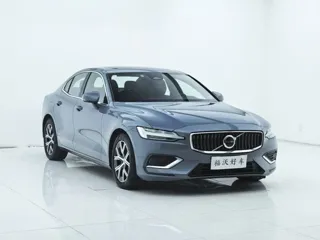 Volvo S60 2024 купить из Китая, цена 3 767 000 ₽ — Suifenhe Auto