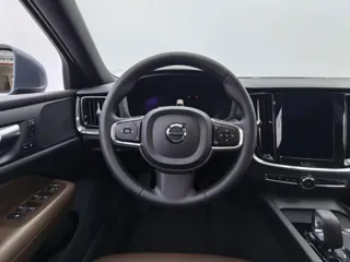 Volvo S60 2024 купить из Китая, цена 3 767 000 ₽ — Suifenhe Auto