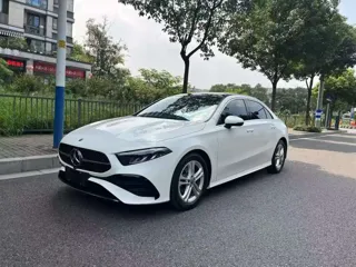 Mercedes-Benz A-Class 2023 купить из Китая, цена 2 520 000 ₽ — Suifenhe Auto
