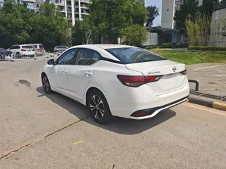 Nissan Sylphy 2024 купить из Китая, цена 1 559 000 ₽ — Suifenhe Auto