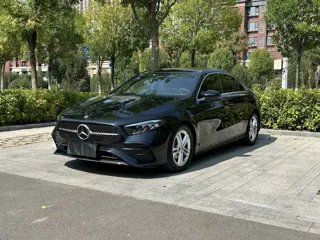 Mercedes-Benz A-Class 2023 купить из Китая, цена 2 520 000 ₽ — Suifenhe Auto